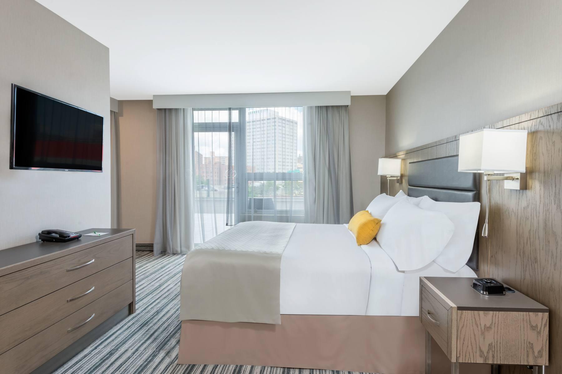 Wyndham Garden Laguardia South Hotel New York Eksteriør billede